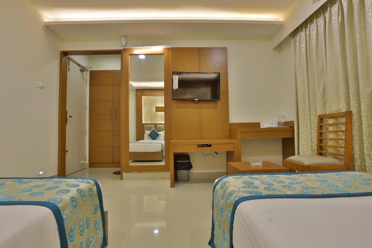 Greens Suite - Business Class Hotel - Opposite Ripon Building Chennai Eksteriør bilde