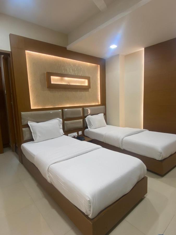 Greens Suite - Business Class Hotel - Opposite Ripon Building Chennai Eksteriør bilde