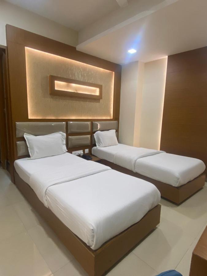 Greens Suite - Business Class Hotel - Opposite Ripon Building Chennai Eksteriør bilde